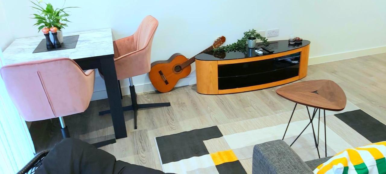 Lovely Studio Apartment Sheffield City Centre - Netflix, Wifi, Digital Tv Ngoại thất bức ảnh